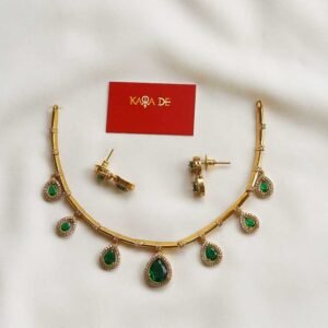 emerald drop gold neckpiece set | stylish emerald jewelry by karra de