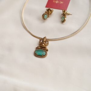Antique-gold neckpiece with turquoise gemstone and Ganesha pendant – Karra De.