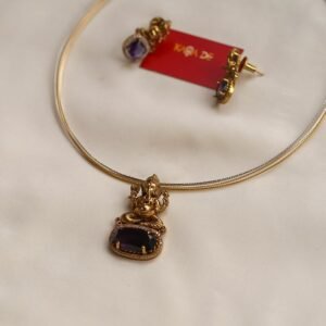 Antique-gold Ganesha pendant neckpiece with amethyst gemstone – Karra De.