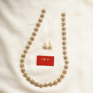 Floral round antique haaram necklace with matching earrings by Karra De